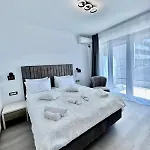 Sonmez 4*